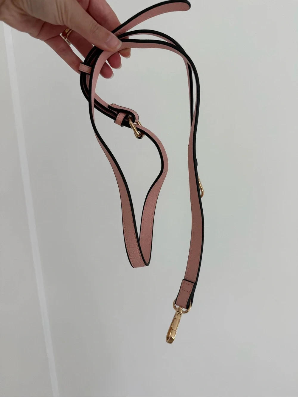 Women’s Structured Top-Handle Bag in Blush Pink